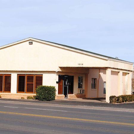La Vista Inn Кловис Екстериор снимка