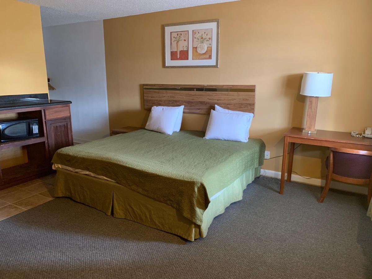 La Vista Inn Кловис Екстериор снимка